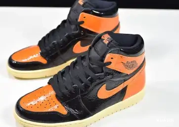 BACKBOARD SHATTERED 3.0 JORDAN 555088-028 AIR 1 0508